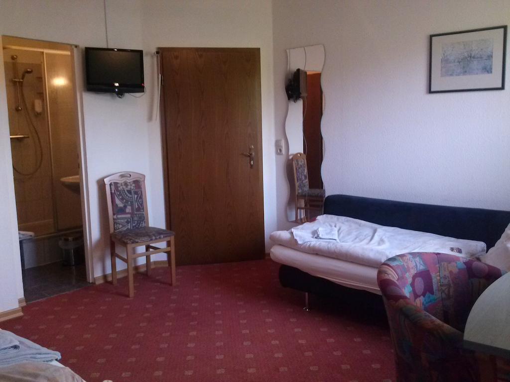 Hotel Garni Am Bowenberg Niederzissen Chambre photo